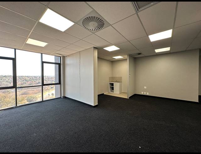 222.50M² OFFICE TO LET IN IRENE